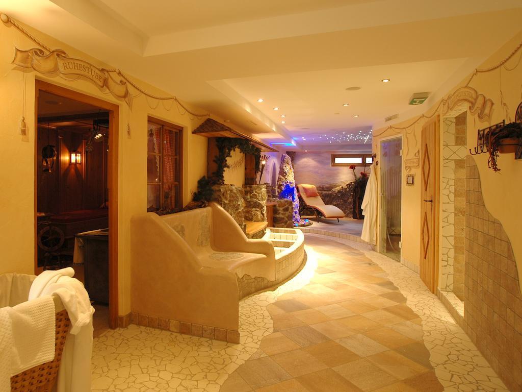 Hotel Garni Romantika Serfaus Εξωτερικό φωτογραφία