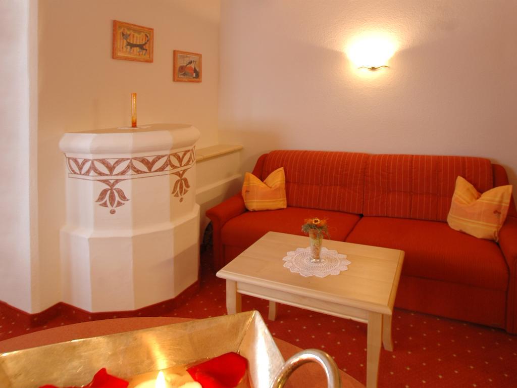 Hotel Garni Romantika Serfaus Δωμάτιο φωτογραφία