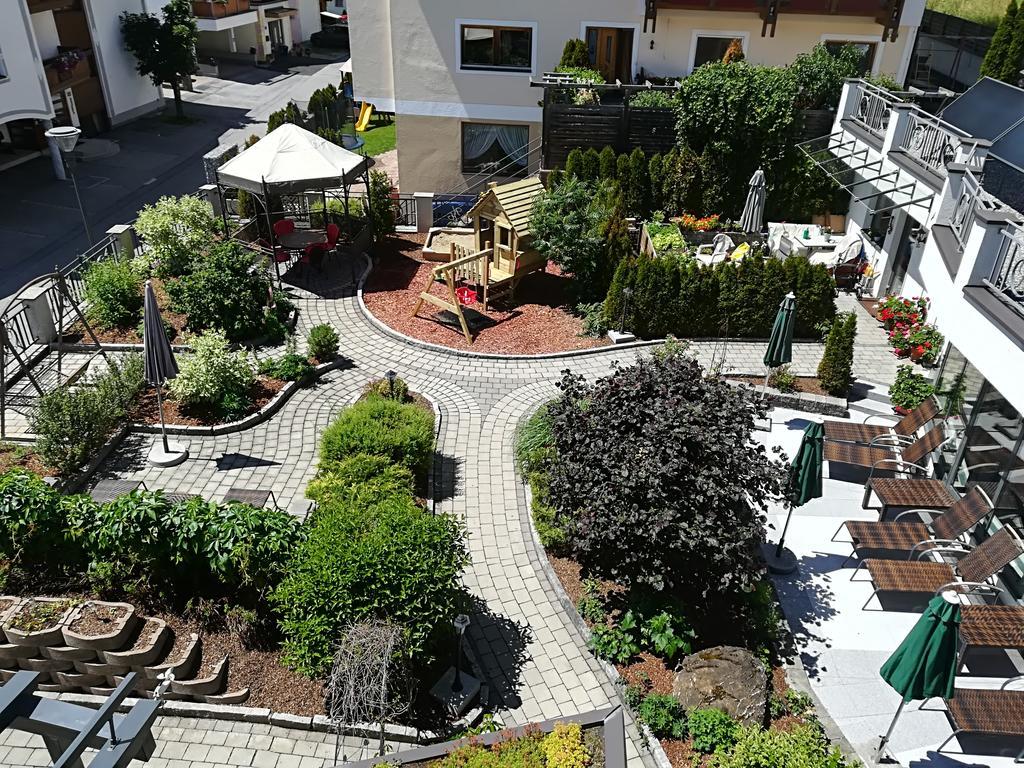 Hotel Garni Romantika Serfaus Εξωτερικό φωτογραφία