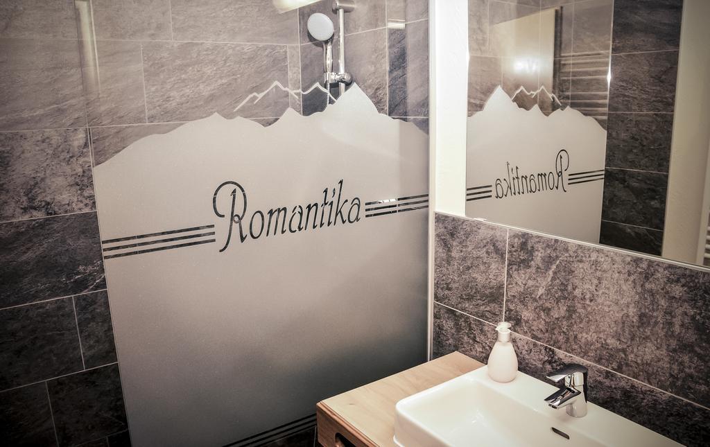 Hotel Garni Romantika Serfaus Εξωτερικό φωτογραφία
